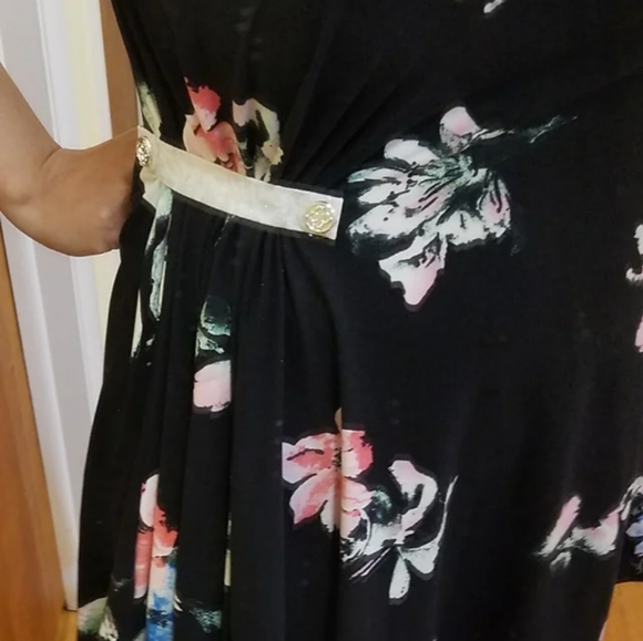 2 💙  bow fit clips by poppy clips - Picture 5 of 5